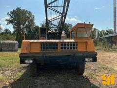 1979 TRUCK CRANE