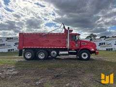 2017 MACK GU813 (GRANITE) TRI-AXLE DUMP TRUCK VIN: 1M2AX16C3HM037843