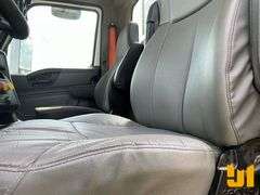 2018 INTERNATIONAL LT625 TANDEM AXLE DAY CAB TRUCK TRACTOR VIN: 3HCDZAPR9JL172195