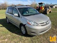2008 TOYOTA SIENNA VIN: 5TDZK22C58S192397 FWD