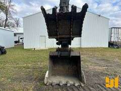 2006 DEERE 240D LC HYDRAULIC EXCAVATOR SN: FF240DX605367