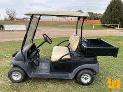 2010 CLUB CAR PRECEDENT GOLF CART SN: PQ1003-073770