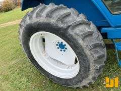 FORD 7910-4RM 4X4 TRACTOR W/ LOADER SN: BA06808