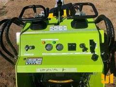 UNUSED 2025 LANDHONOR LDH-T460 STAND ON MULTI TERRAIN LOADER SN: 25010705033YM