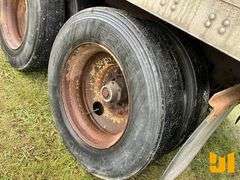 1999 UTILITY TRAILER MANUFACTURER VS2DC 53'X102" VAN TRAILER VIN: 1UYVS2537XC787103