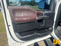 2017 FORD F-150 PLATINUM CREW CAB 4X4 PICKUP VIN: 1FTEW1EG7HFB05871