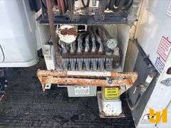 2019 CHEVROLET SILVERADO 5500HD FEC 4400 LB BOOM TRUCK VIN: 1HTKHPVK8KH885611