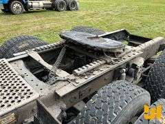 2015 KENWORTH T680 TANDEM AXLE TRUCK TRACTOR VIN: 1XKYD49X7FJ440691