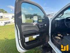 2019 CHEVROLET SILVERADO 5500HD FEC 4400 LB BOOM TRUCK VIN: 1HTKHPVK8KH885611