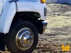 2004 CHEVROLET C5 SINGLE AXLE ROLLBACK TRUCK VIN: 1GBE5C1134F500886