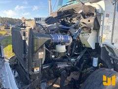 2018 KENWORTH T3 SERIES SINGLE AXLE REAR DISCHARGE MIXER TRUCK VIN: 2NKHHM6X2JM195027