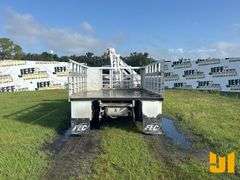 2019 CHEVROLET SILVERADO 5500HD FEC 4400 LB BOOM TRUCK VIN: 1HTKHPVK8KH885611