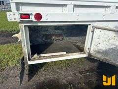 2019 CHEVROLET SILVERADO 5500HD FEC 4400 LB BOOM TRUCK VIN: 1HTKHPVK8KH885611