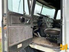 1995 MACK CH613 TANDEM AXLE DAY CAB TRUCK TRACTOR VIN: 1M1AA14Y0SW045852