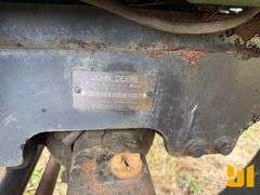 2001 JOHN DEERE 4600 4X4 TRACTOR W/ LOADER SN: LV4600H367634