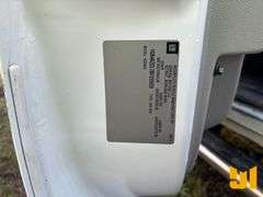 2011 CHEVROLET SILVERADO SINGLE AXLE CREW CAB 4X4 FLATBED TRUCK VIN: 1GB4KZCL7BF235859