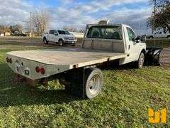 1999 FORD F-450 SINGLE AXLE REGULAR CAB 4X4 FLATBED TRUCK VIN: 1FDXF46F5XEA34055