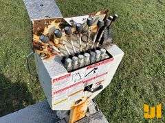 2014 INTERNATIONAL 7400 T/A DIGGER DERRICK TRUCK TEREX COMMANDER C4050 VIN: 1HTWGAZR7EH096377