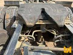 2018 INTERNATIONAL LT625 TANDEM AXLE DAY CAB TRUCK TRACTOR VIN: 3HCDZAPR9JL172195