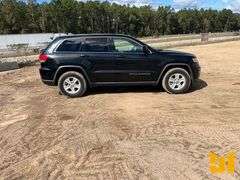 2017 JEEP GRAND CHEROKEE LAREDO VIN: 1C4RJEAG1HC747372 2WD