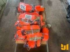 UNUSED RATCHET STRAPS