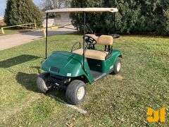 2013 EZ GO TXT GOLF CART SN: 3004457