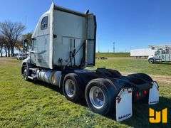 2014 MACK CXU (PINNACLE) TANDEM AXLE TRUCK TRACTOR VIN: 1M1AW07Y7EM040686