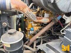 2001 STERLING TRUCK L7500 S/A VAC VIN: 2FZAA0AK51AF13774