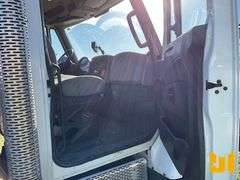 2013 INTERNATIONAL SF625 T/A DIGGER DERRICK TRUCK TEREX COMMANDER C4050 VIN: 1HTWGAZR8DJ353442