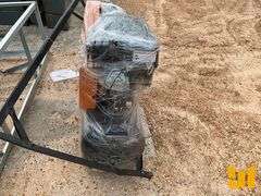 UNUSED 2025 LANDHERO LDH-GAC40Y 20 CFM STATIONARY AIR COMPRESSOR