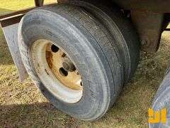 2015 UTILITY TRAILER MANUFACTURER VS2DX 53'X102" VAN TRAILER VIN: 1UYVS2539FP283501