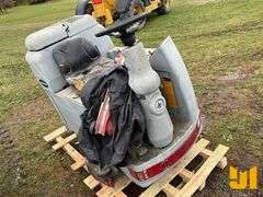 ADVANCE ADGRESSOR FLOOR SWEEPER