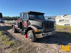 1997 INTERNATIONAL 4700 SINGLE AXLE WRECKER VIN: 1HTSCAAM4VH482801