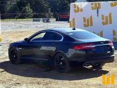 2013 JAGUAR XF VIN: SAJWA0E78D8S71670