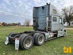2007 VOLVO VN TANDEM AXLE TRUCK TRACTOR VIN: 4V4NC9GH47N453519