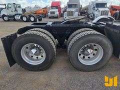 2018 KENWORTH T8 SERIES TRI AXLE DAY CAB TRUCK TRACTOR VIN: 1XKDP4EX0JR188496