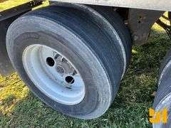 2023 UTILITY TRAILER MANUFACTURER VS2DX 53'X102" VAN TRAILER VIN: 1UYVS2531P3853922