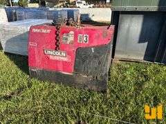 2016 LINCOLN CH730-3301 250 AMP PORTABLE WELDER SN: 4603700871