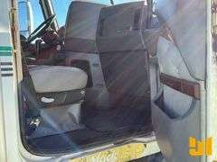 2014 MACK CXU (PINNACLE) TANDEM AXLE TRUCK TRACTOR VIN: 1M1AW07Y5EM040685