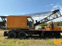 1979 TRUCK CRANE