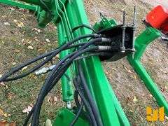 JOHN DEERE 240 SL LOADER SN: 001400W