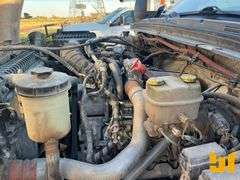 2019 CHEVROLET SILVERADO 6500 HD 4X4 BUCKET TRUCK VIN: 1HTKJPVM9KH885722