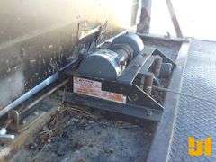 2004 CHEVROLET C5 SINGLE AXLE ROLLBACK TRUCK VIN: 1GBE5C1134F500886