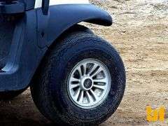 CLUB CAR GOLF CART SN: JE1610628396