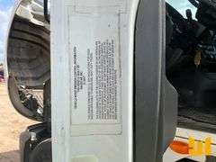 2018 INTERNATIONAL LT625 TANDEM AXLE DAY CAB TRUCK TRACTOR VIN: 3HCDZAPR9JL172195