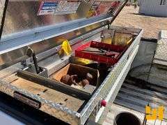 2018 FORD F-150 XL EXTENDED CAB 4X2 PICKUP VIN: 1FTEX1C58JKE51696