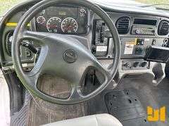 2015 FREIGHTLINER M2 SINGLE AXLE GRAPPLE TRUCK VIN: 3ALACVDUXFDGS7852