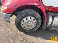 2007 INTERNATIONAL 8600 TANDEM AXLE SLEEPER TRUCK TRACTOR VIN: 1HSHXAHR27J552618