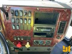 2014 MACK CXU (PINNACLE) TANDEM AXLE TRUCK TRACTOR VIN: 1M1AW07YXEM040682