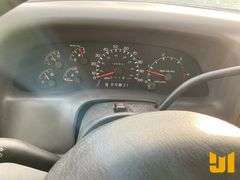 1999 FORD F-450 SINGLE AXLE REGULAR CAB 4X4 FLATBED TRUCK VIN: 1FDXF46F5XEA34055